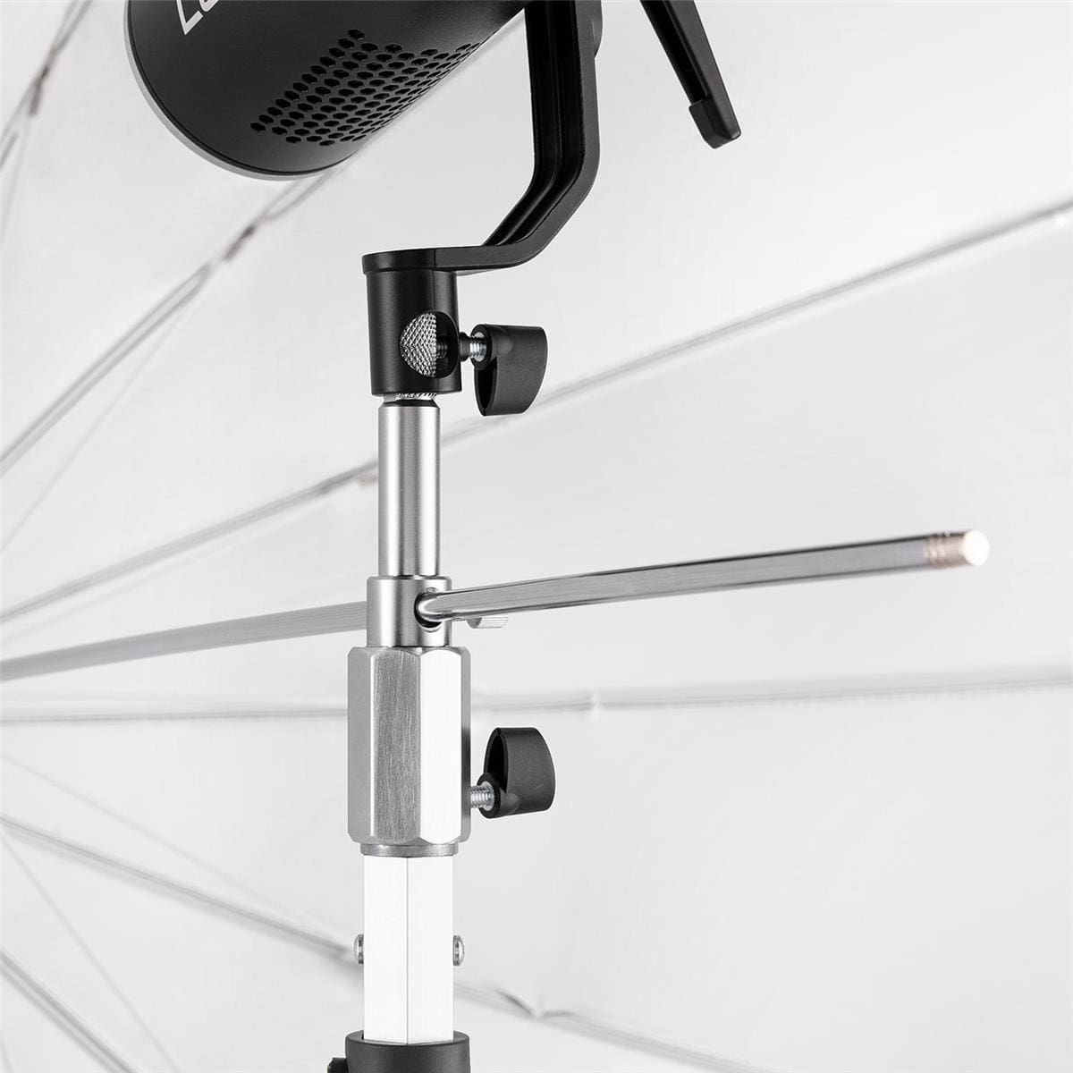 Westcott Paint Pole Adapter - Image 2